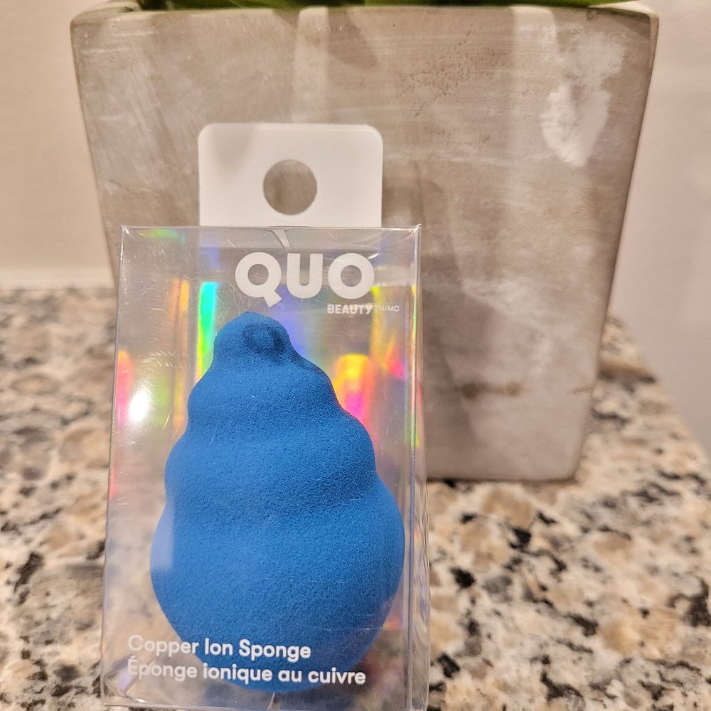 QUO BEAUTY COPPER ION INFUSED MAKEUP SPONGE BNWT